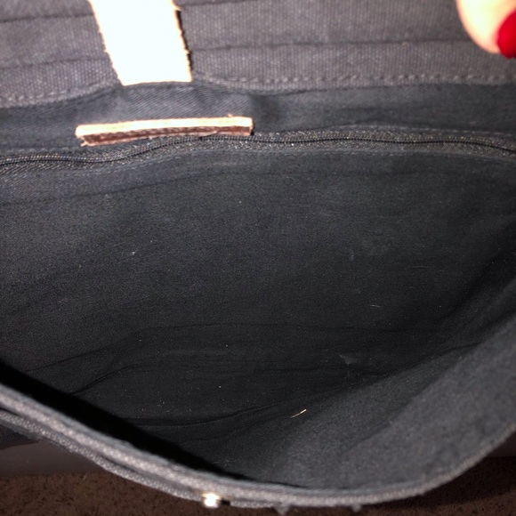 Banana Republic Black Canvas Messenger Bag - Picture 6 of 9